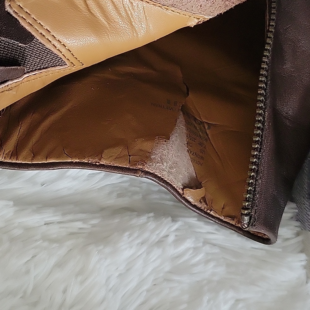 COACH Brown Leather Ankle Boots with Silver Accents. - Picture 6 of 9